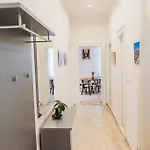 شقة Vetom