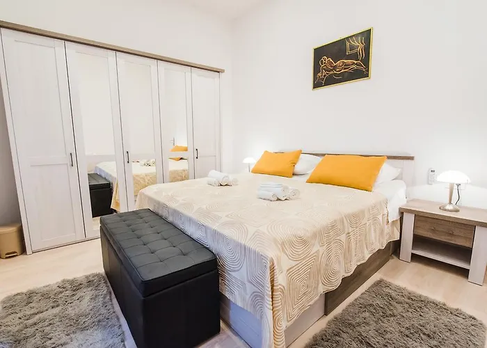 Apartment Vetom Split